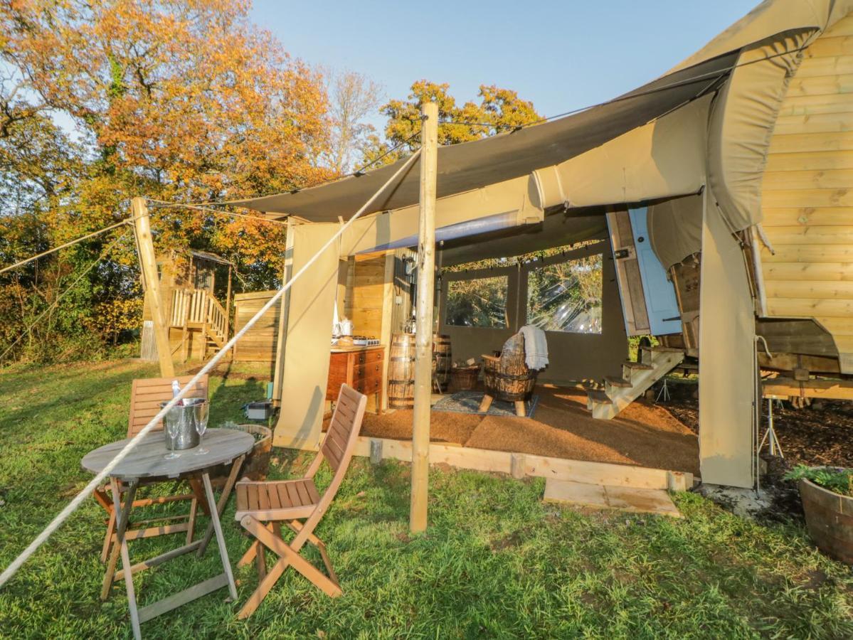 Holiday home The Wagon At Burrow Hill *